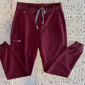 Figs maroon joggers and top set